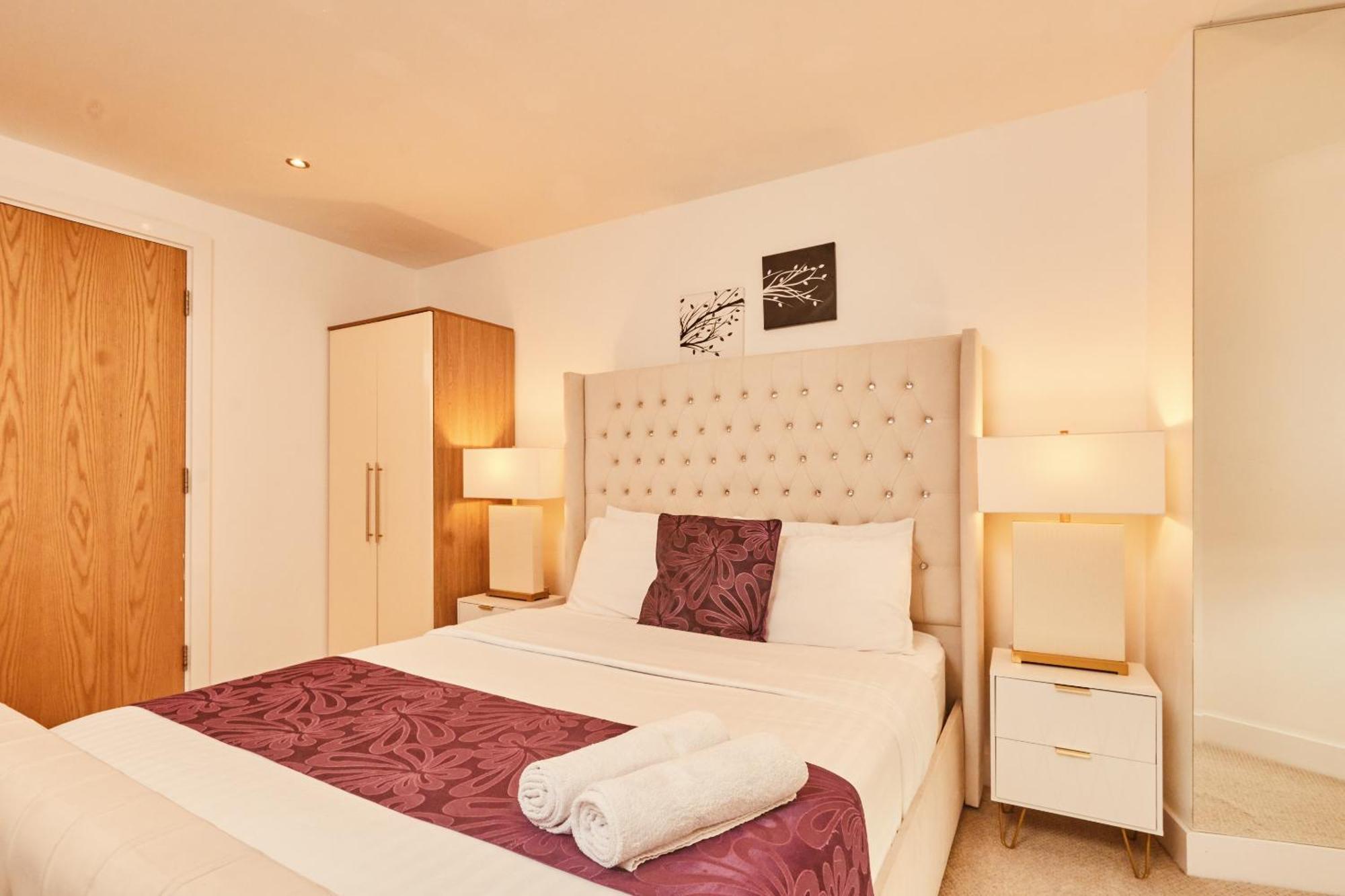 Modern Deluxe Dock Free Secure Parking Appartamento Leeds (West Yorkshire)